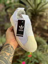 Carregar imagem no visualizador da galeria, Adidas Slip-On Unissex