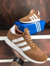 Carregar imagem no visualizador da galeria, Tênis Adidas Iniki Unissex
