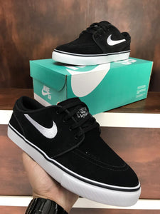 TÊNIS NIKE JANOSKI