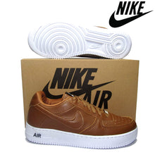 Carregar imagem no visualizador da galeria, TÊNIS NIKE AIR FORCE 1
